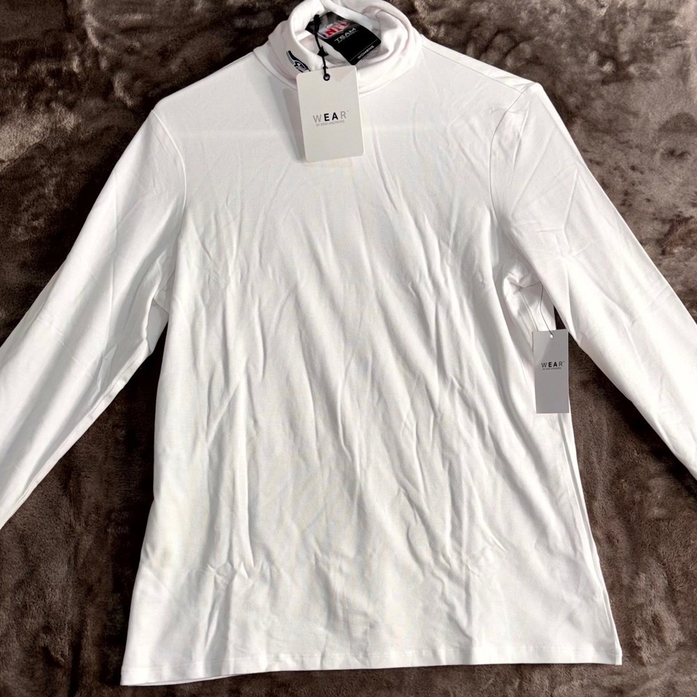 Seattle Seahawks Shirt Womens Medium White Wear by Erin Andrews Football‎ NFL